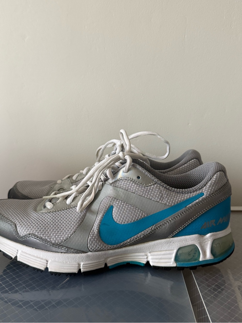 Nike Air Max Running Shoes - Grey & Blue - Women’s Size 10